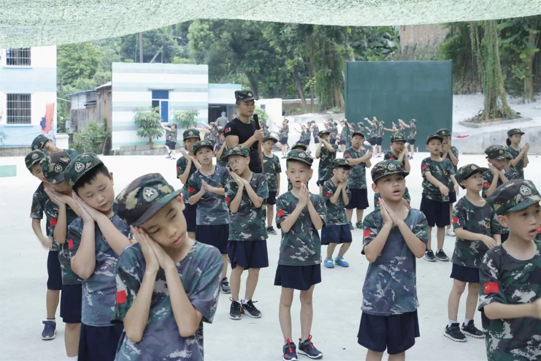 深圳夏令营：让孩子体验一次不一样